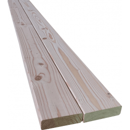 Bois d'ossature en 45x220 en 4m pour la réalisation de structures en bois en intérieur comme en extérieur .